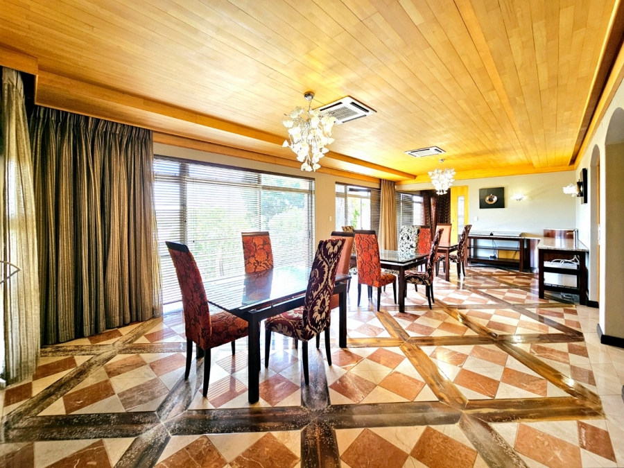 8 Bedroom Property for Sale in Waverley Free State